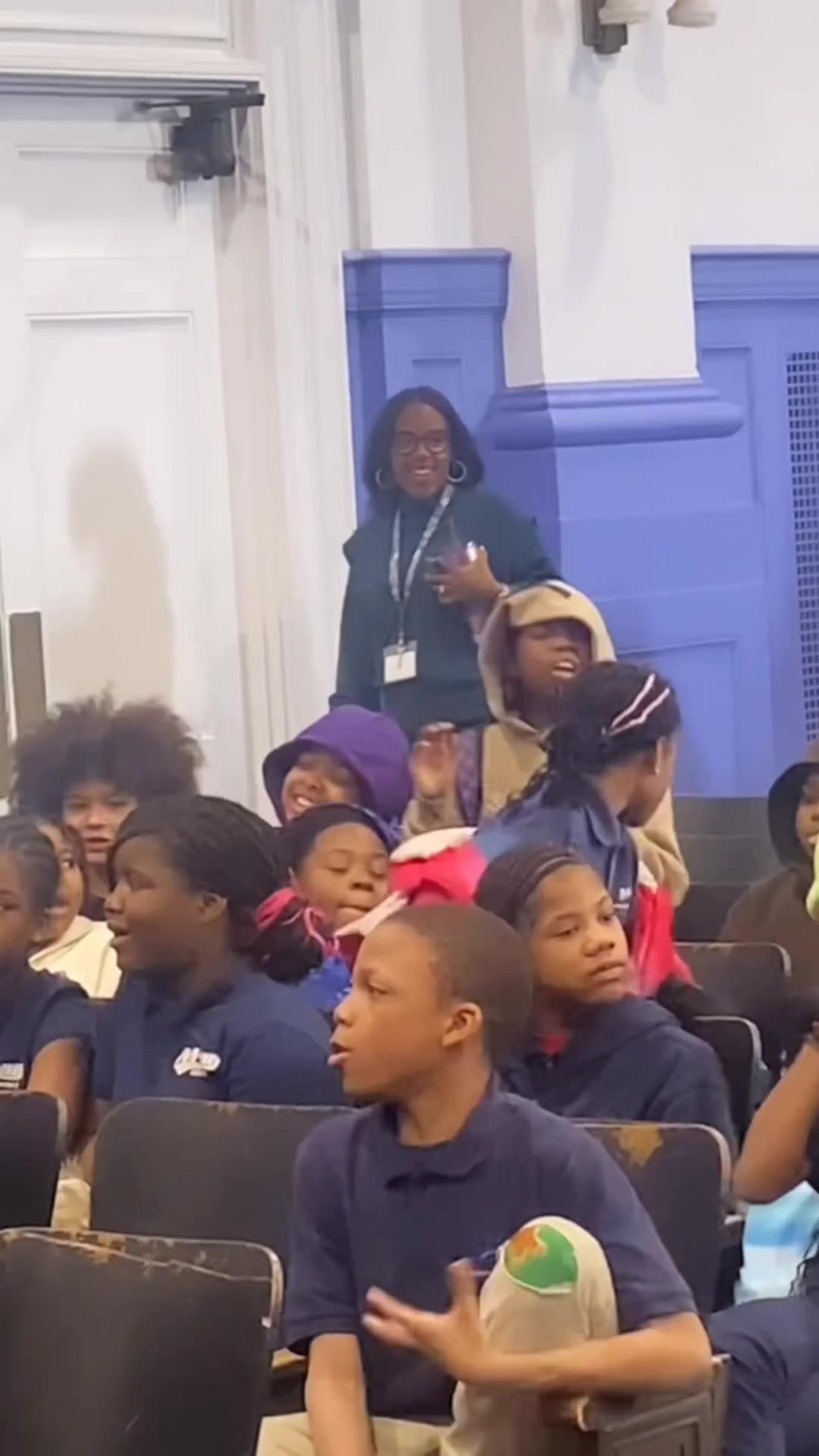 Keyshia Cole got these elementary school kids singing their hearts out