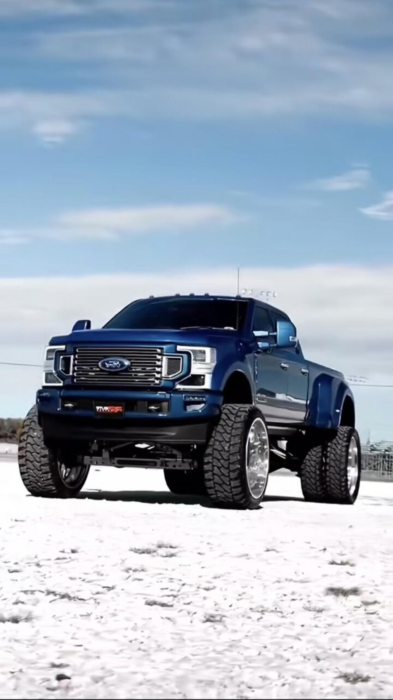 MOST EXPENSIVE TRUCK?? 2023 Ford F-450 Limited Review