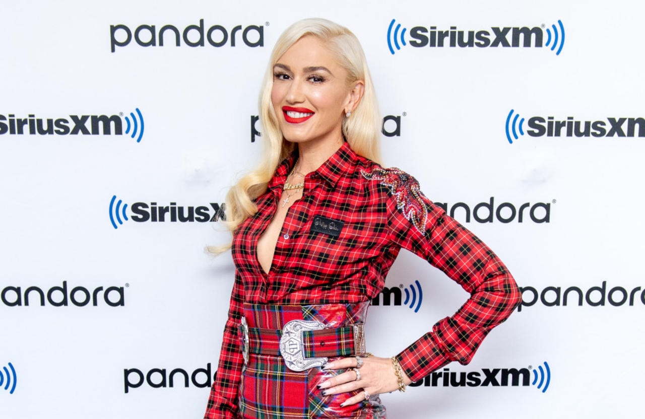 Gwen Stefani admits she 'almost throws up in her mouth' when she sings old No Doubt songs