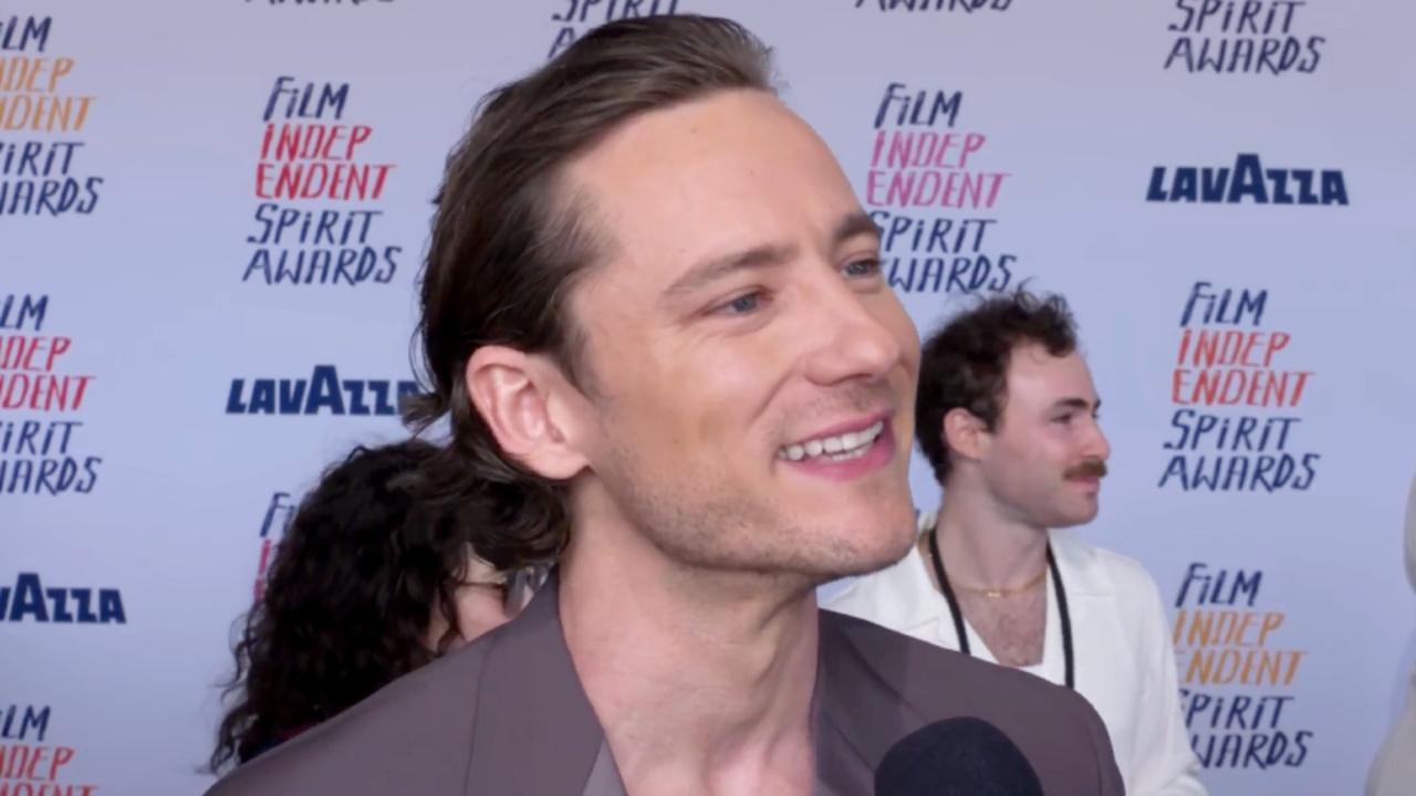 Lewis Pullman Talks Working on 'Lessons in Chemistry' at the Spirit Awards 2024 | THR Video
