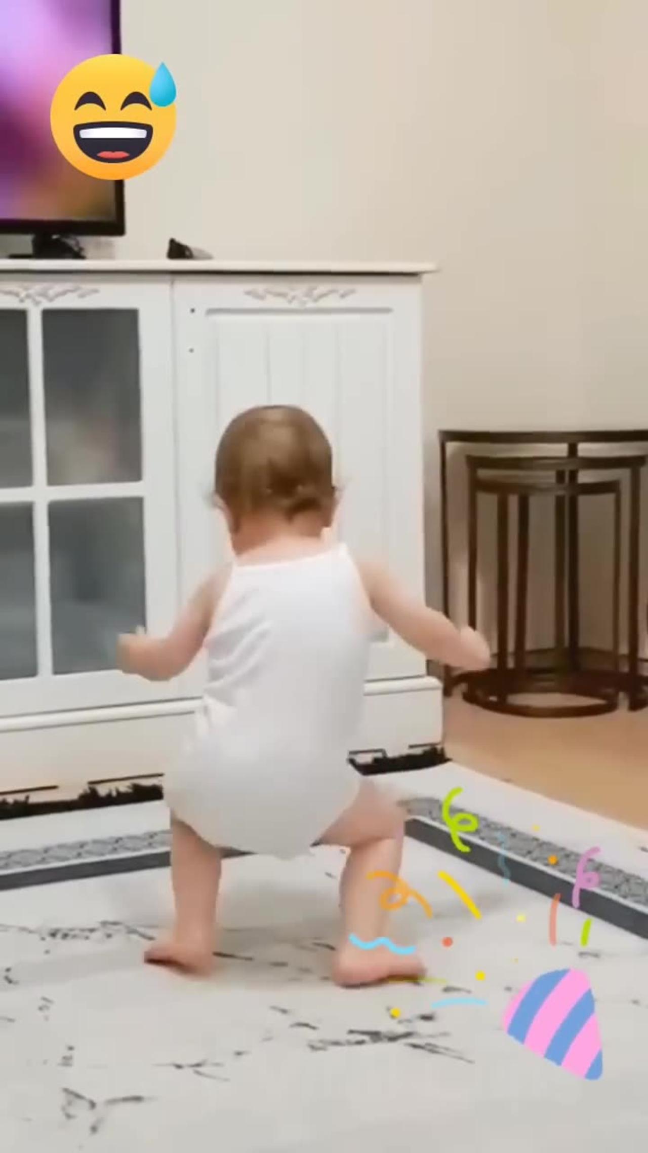 Cute Baby Dance