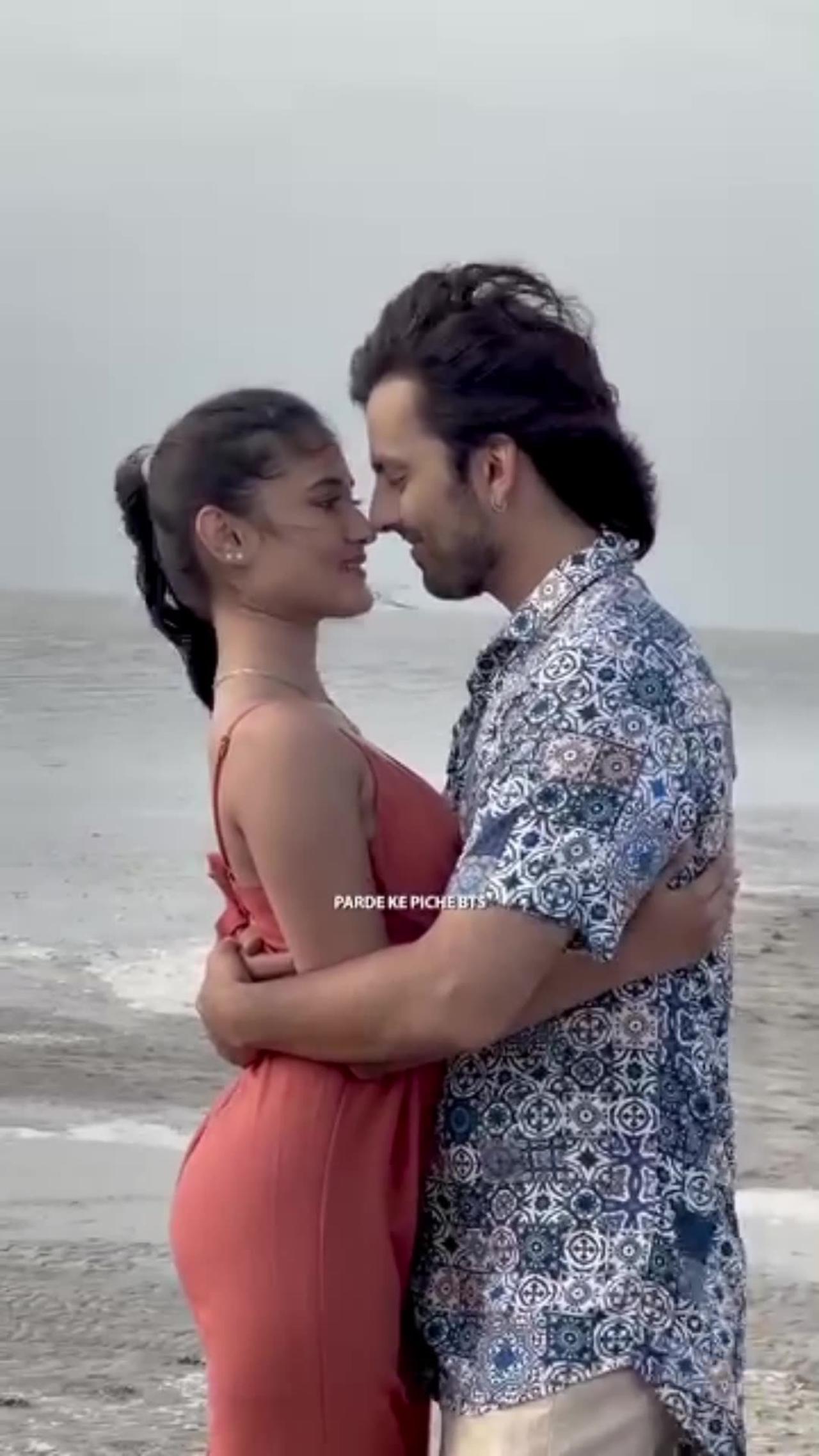 Bollywood Actress Video Shoot, Viral Video On - One News Page VIDEO