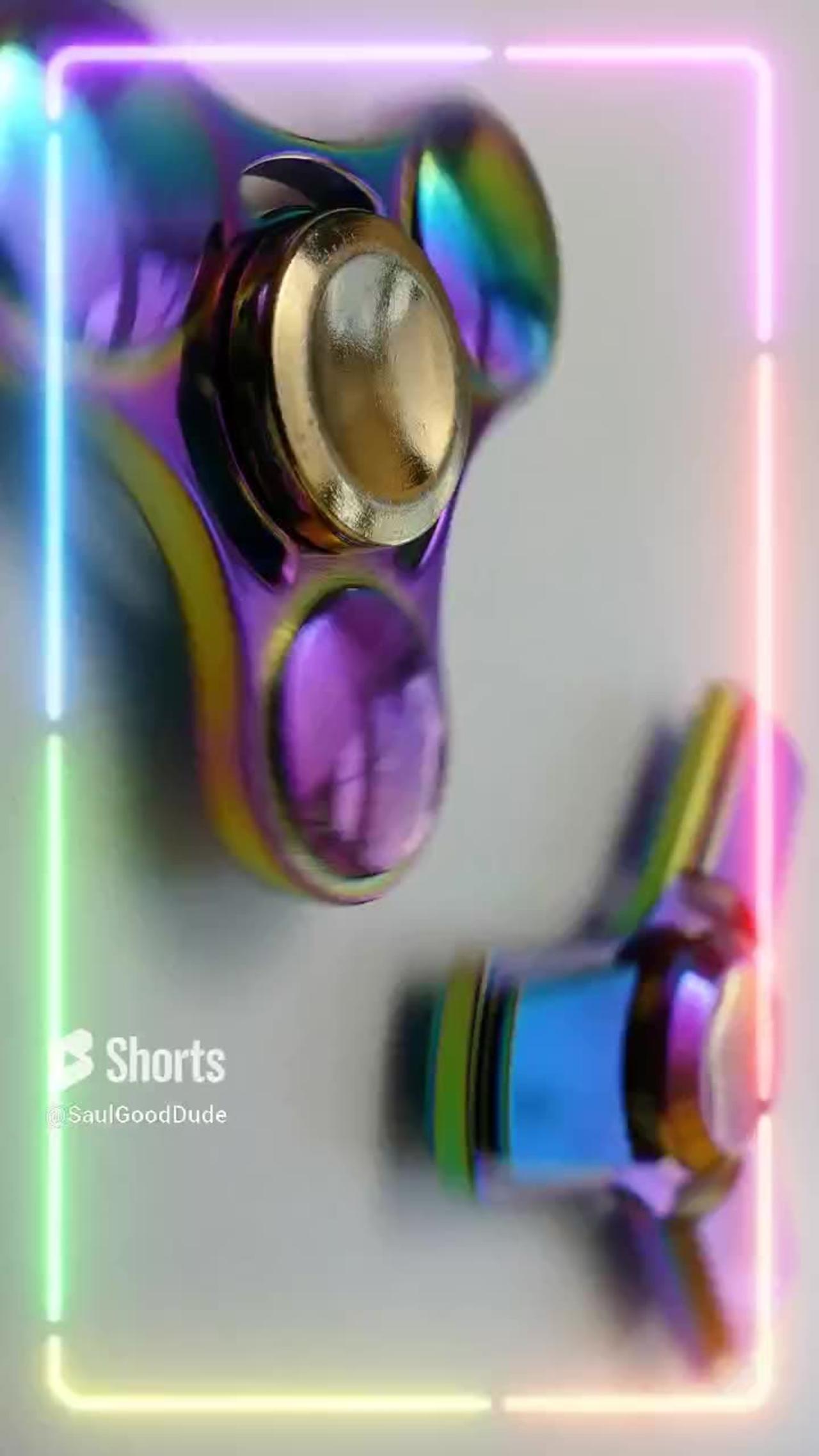Fidget Spinners!  I Love Fidget Spinners! #fidgettoys #shorts #fidgetspinner #fidgettoy #spinner