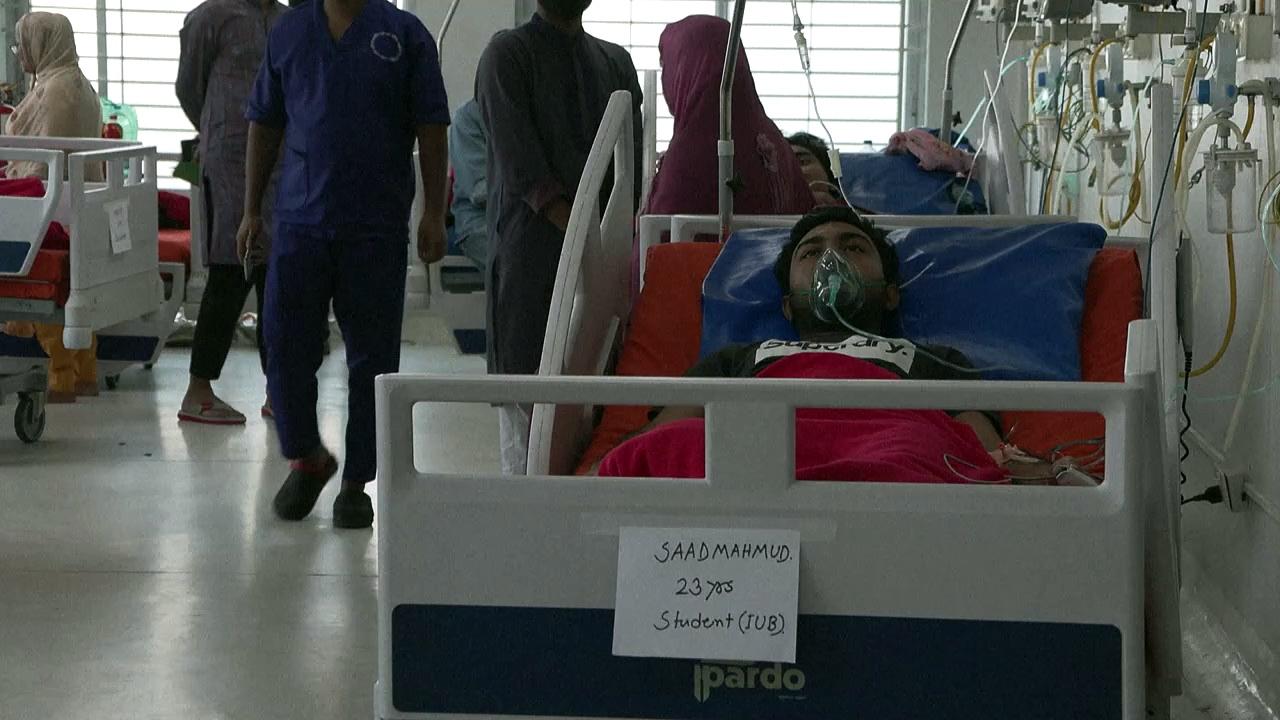 Surviving victims treated in hospital after deadly Bangladesh fire