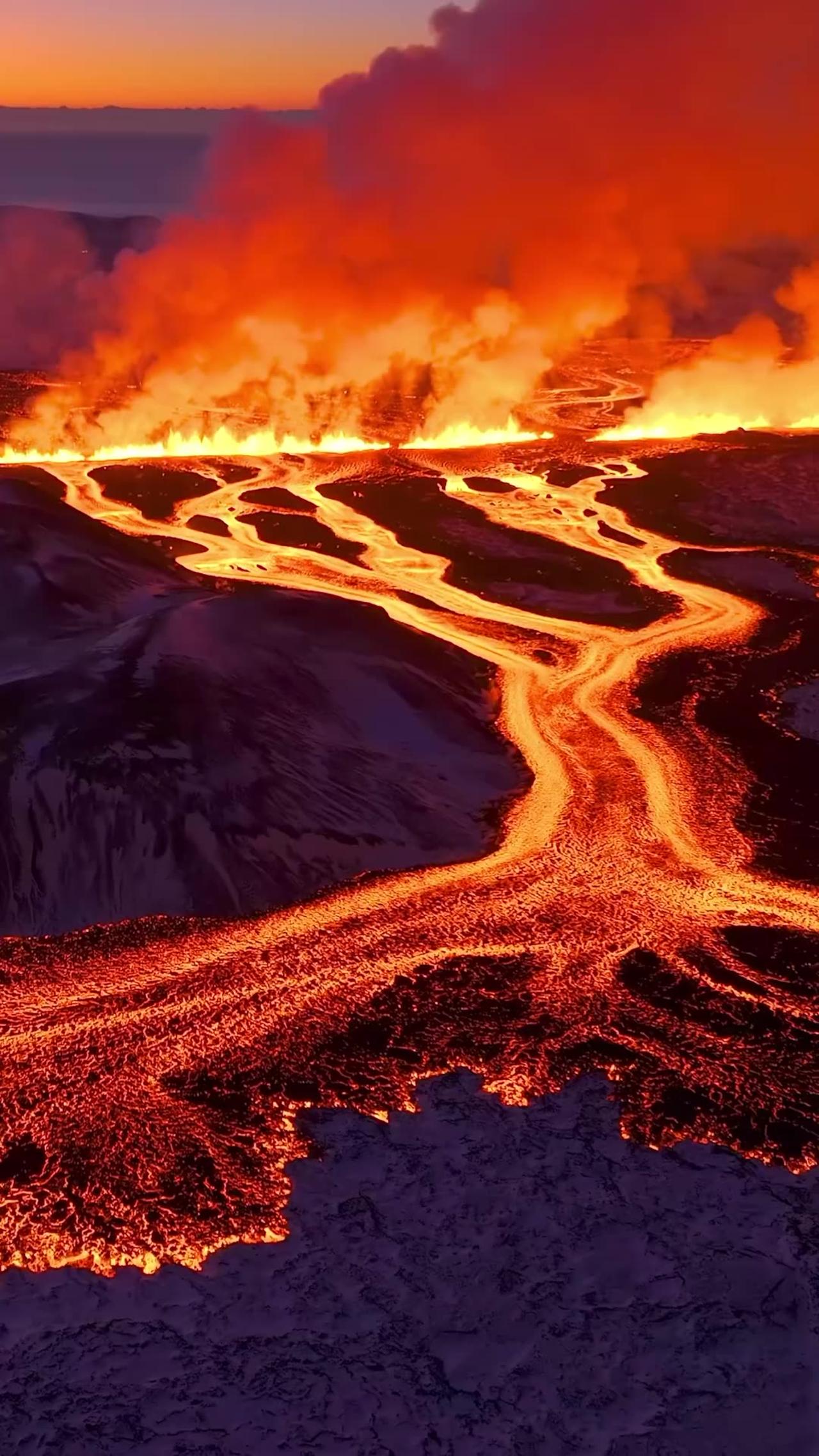 The volcanic eruption on the Reykjanes Peninsula of Iceland is threatening & at the same time mesmerizing beautiful