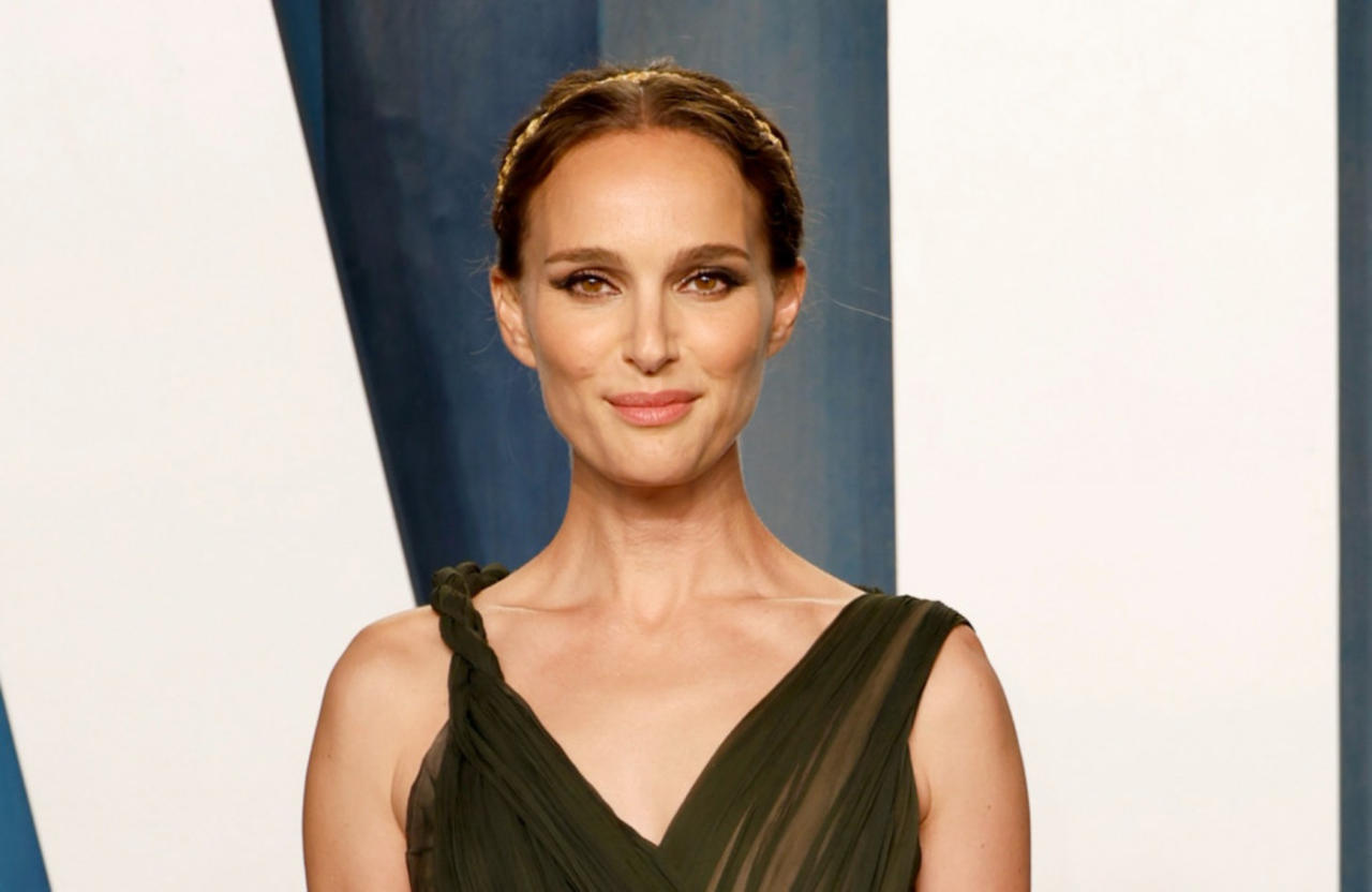 Natalie Portman found dressing for awards ceremonies as a woman 'oppressive'
