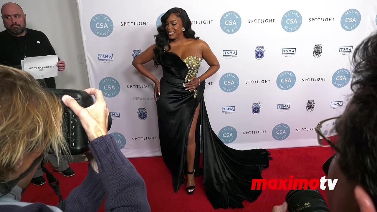 Niecy Nash walks the red carpet at the 39th annual Artios Awards in Beverly Hills