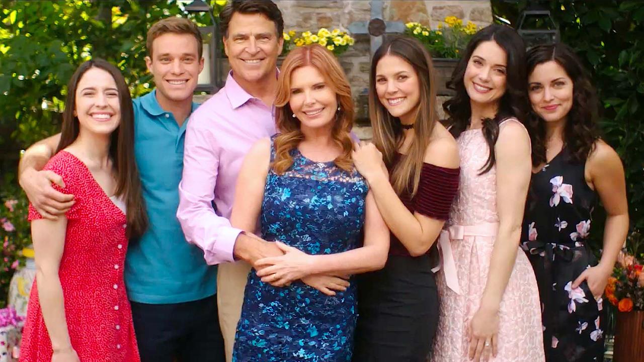 Official Trailer for Amazon's The Baxters with Roma Downey