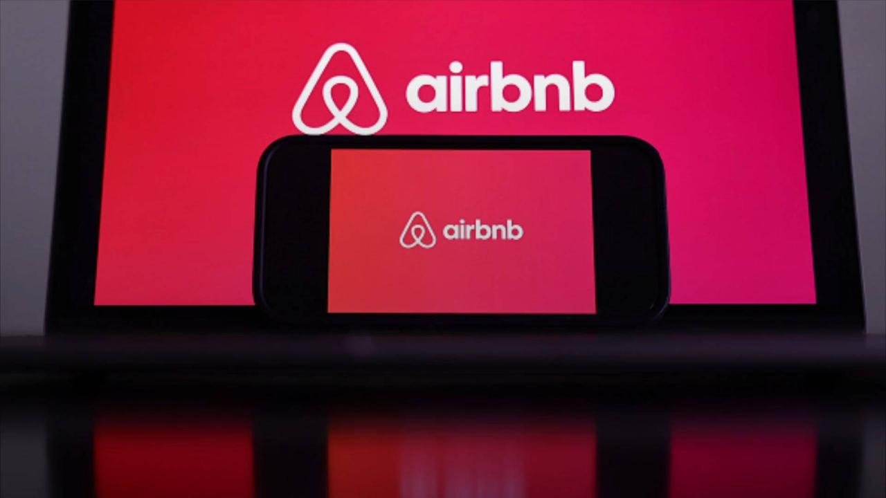 Airbnb Bans Indoor Security Cameras