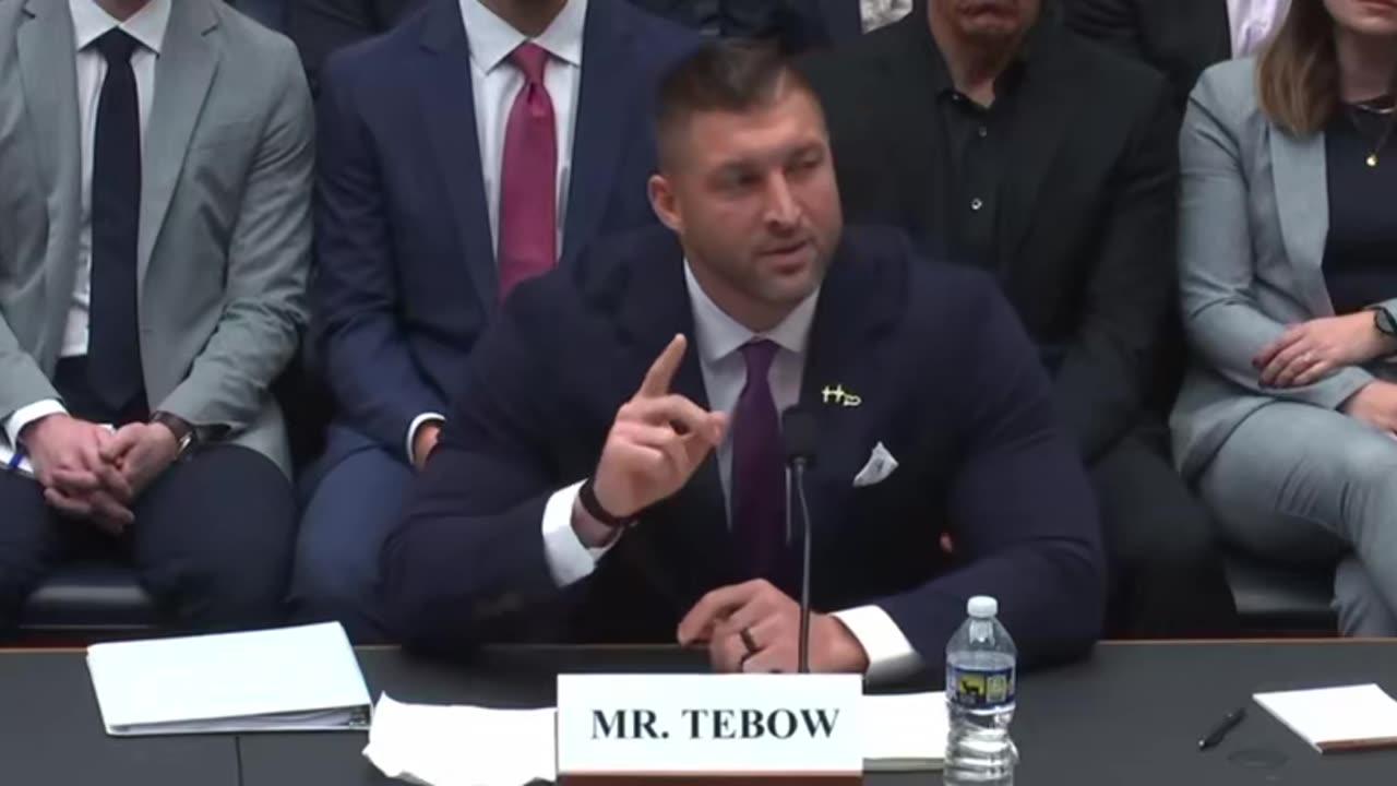 Tim Tebow chokes back tears while reading 7 yr old’s poem about her sexual abuse to Congress