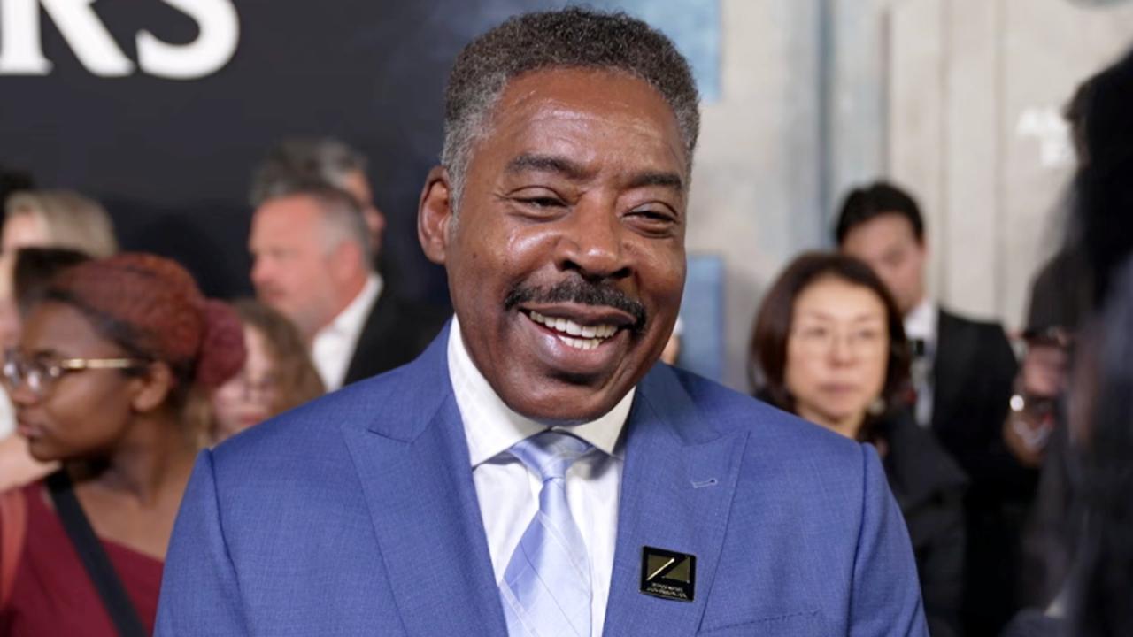 Ernie Hudson Calls it a 'Spiritual Moment' Reuniting With 'Ghostbusters' Cast | THR Video