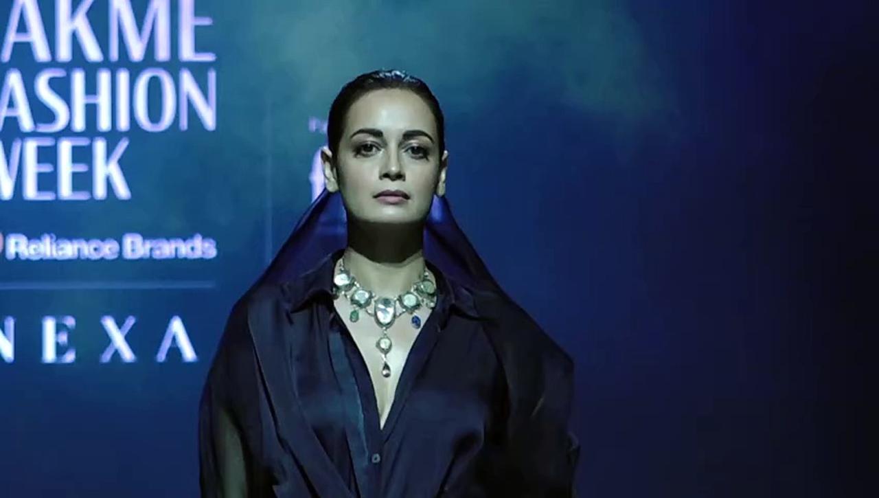 Lakme Fashion Week Dia Mirza turns showstopper in a regal look for Sustainable Fashion Day