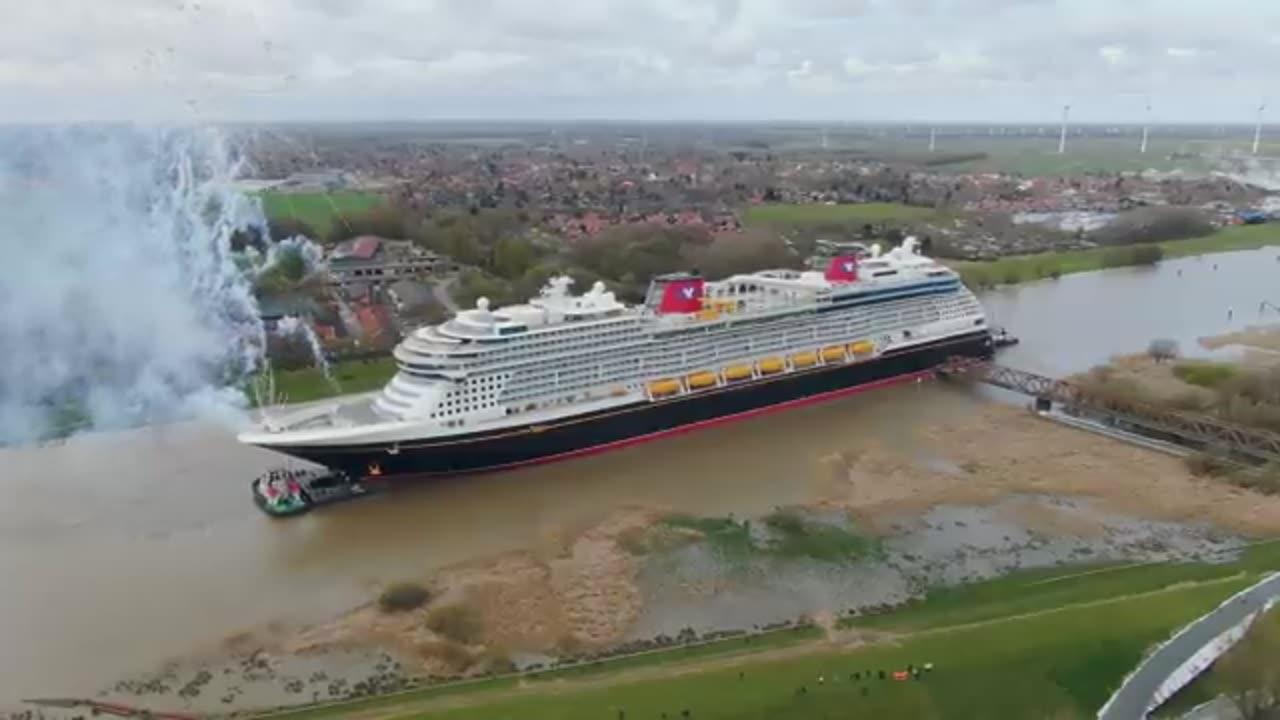 Ship Launch in 8K HDR_ Float Out and transfer on a narrow river _ Cruise Ship Disney Wish
