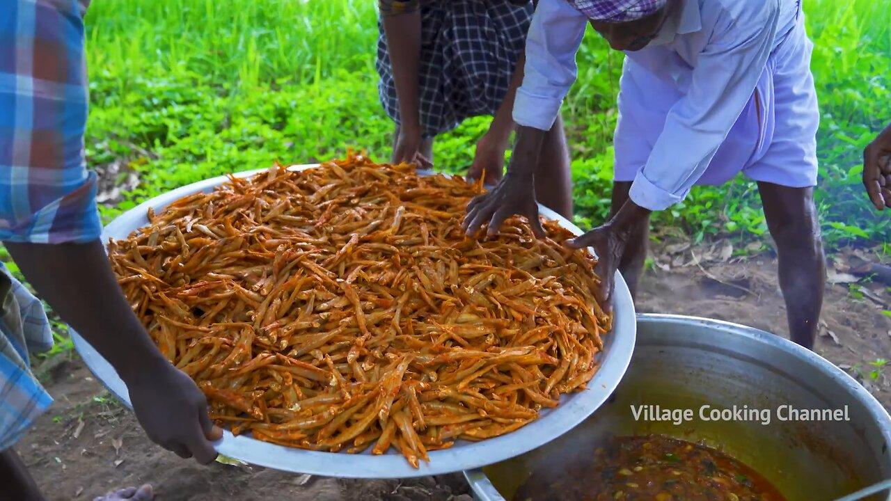 DRY FISHES _ Nethili Karuvadu Thokku _ Anchovies Dry Fish Recipe Cooking In Village _ Village Recipe