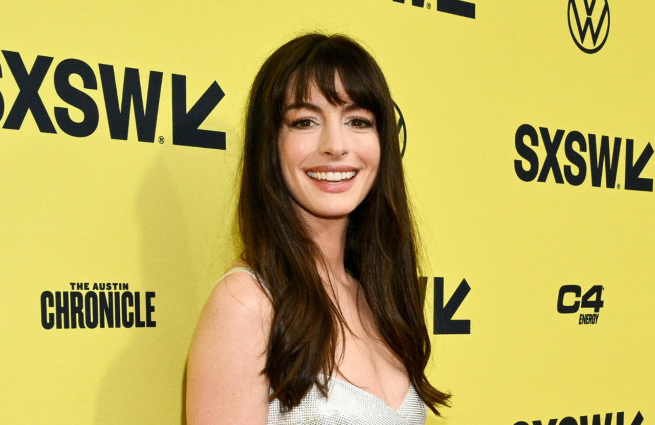 Anne Hathaway has insisted 'The Devil Wears Prada' fans 'don't need to worry about a sequel'
