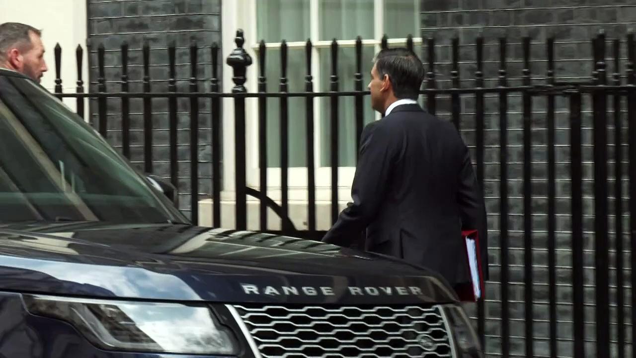 PM departs Number 10 for PMQs