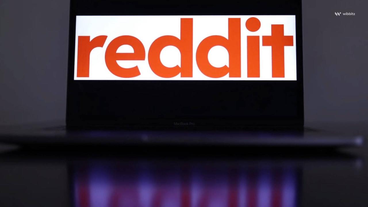Reddit Prices Shares at $34 in IPO