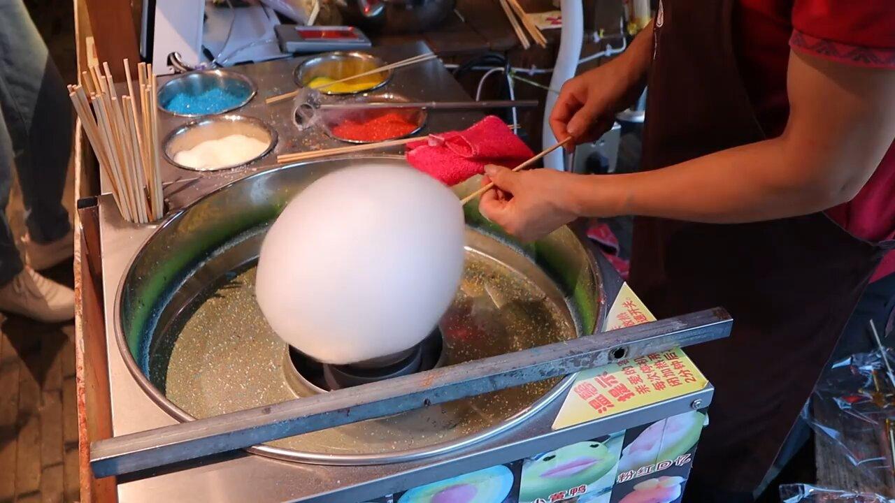 Cotton candy made of colorful pieces _ cotton candy art - chinese street food