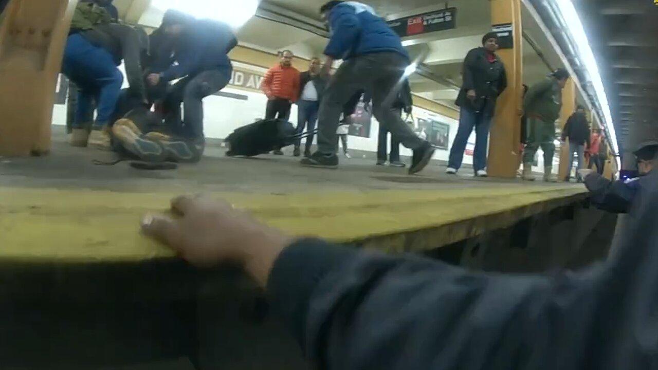 Officers Rescue Unconscious Man From Subway Tracks