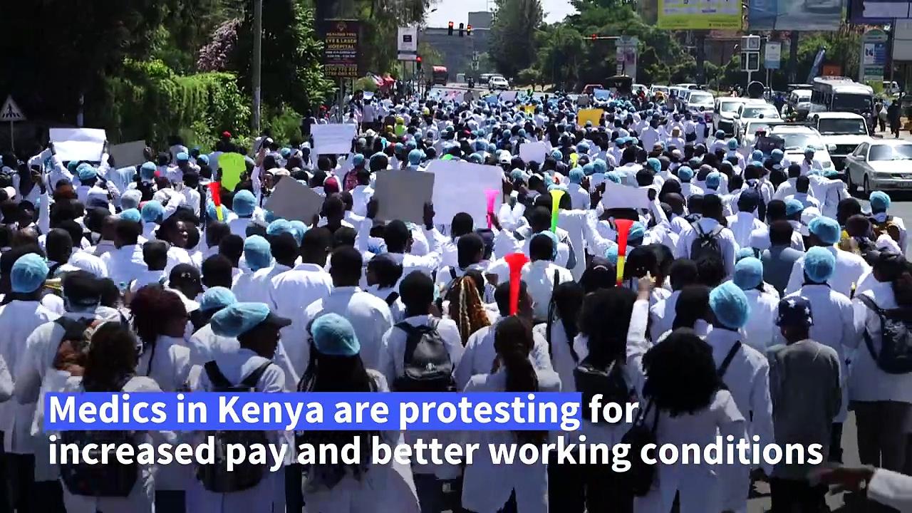 Kenyan medics protest over pay and working conditions