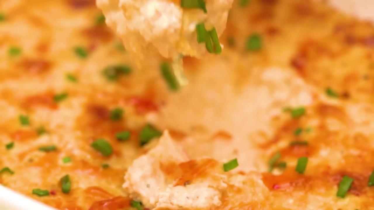 Crabtivatingly Cheesy - Try This Hot Crab Dip Recipe!