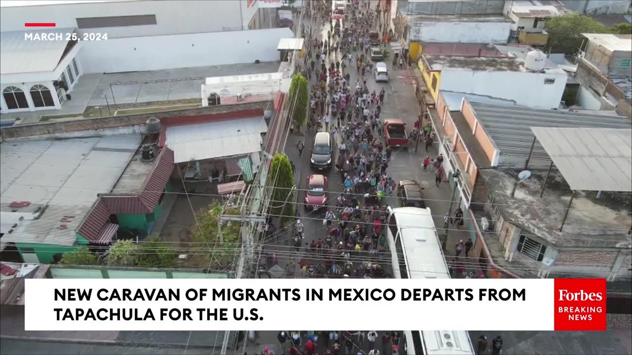 BREAKING NEWS: New Caravan Of Migrants In Mexico Departs From Tapachula For The U.S.