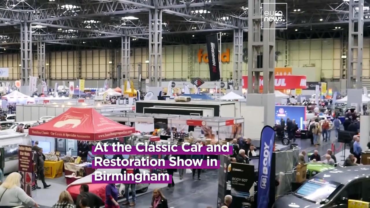 Watch: Classic car enthusiasts show off their retro rides at Birmingham convention
