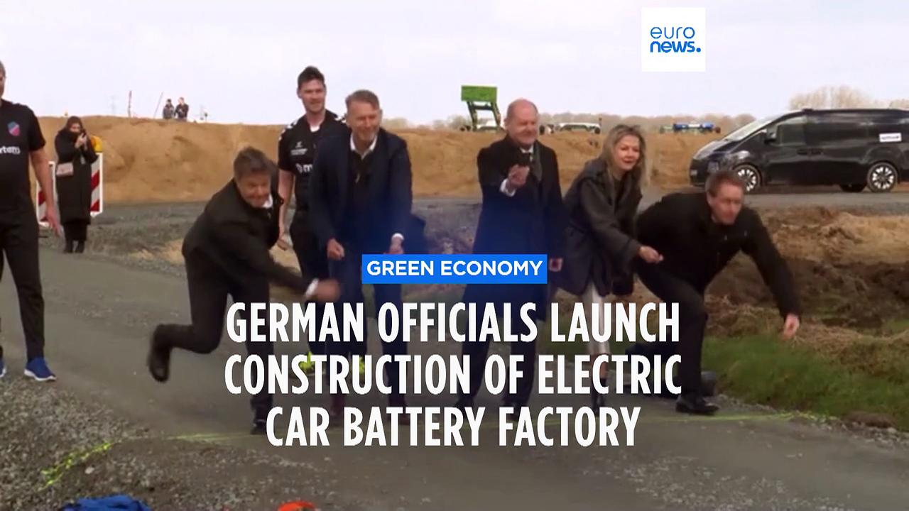German officials officially open electric car battery factory in Heide