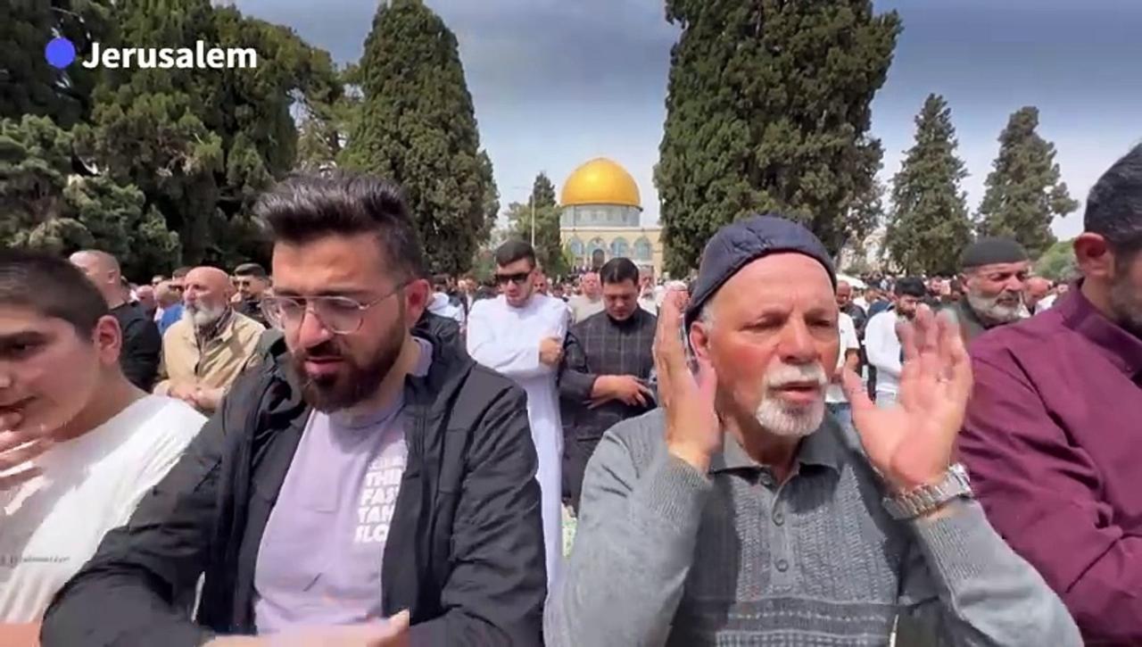 Muslim worshippers pray at Al-Aqsa Mosque on third Friday of Ramadan