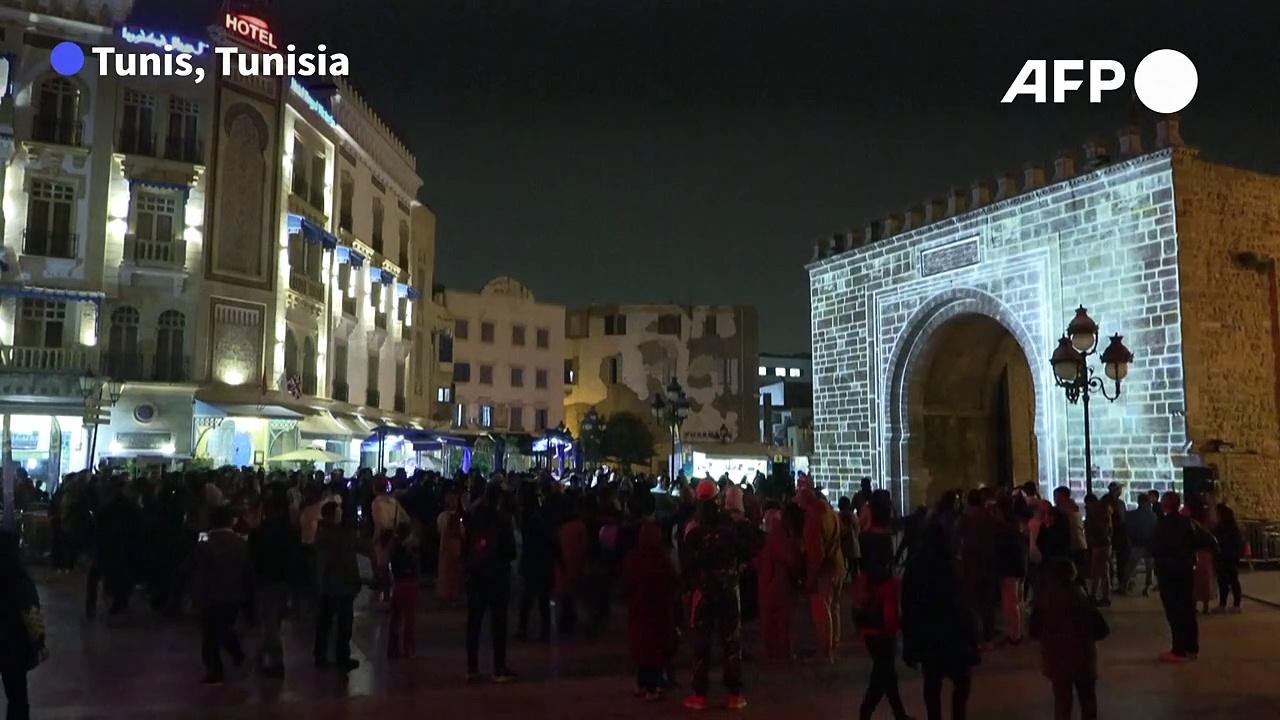 Medina of Tunis lights up for Ramadan