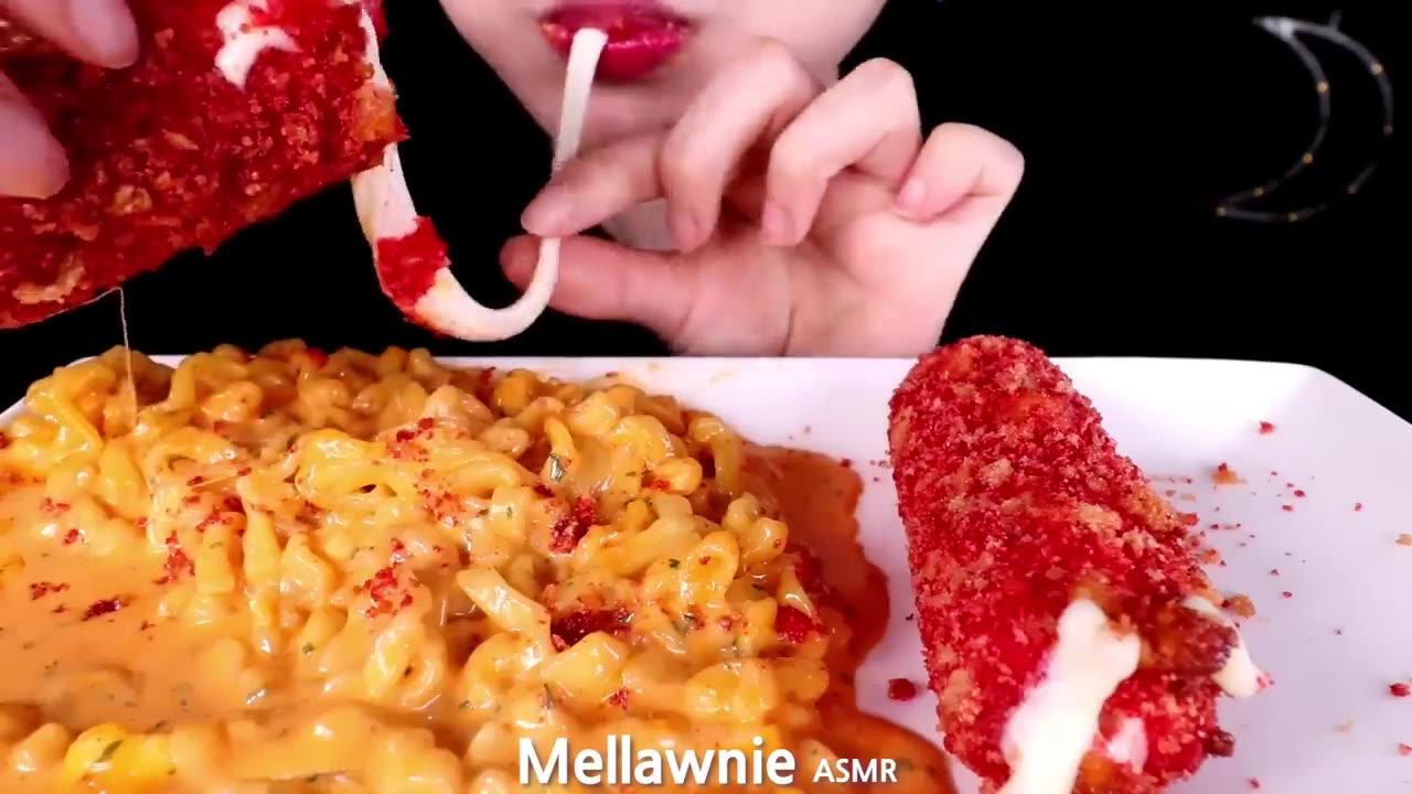 ASMR GIANT CHEETOS CHEESE STICKS, CHEESY CARBO FIRE NOODLE 대왕 치토스 치즈스틱, 까르보불닭EATING SOUNDS MUKBANG�