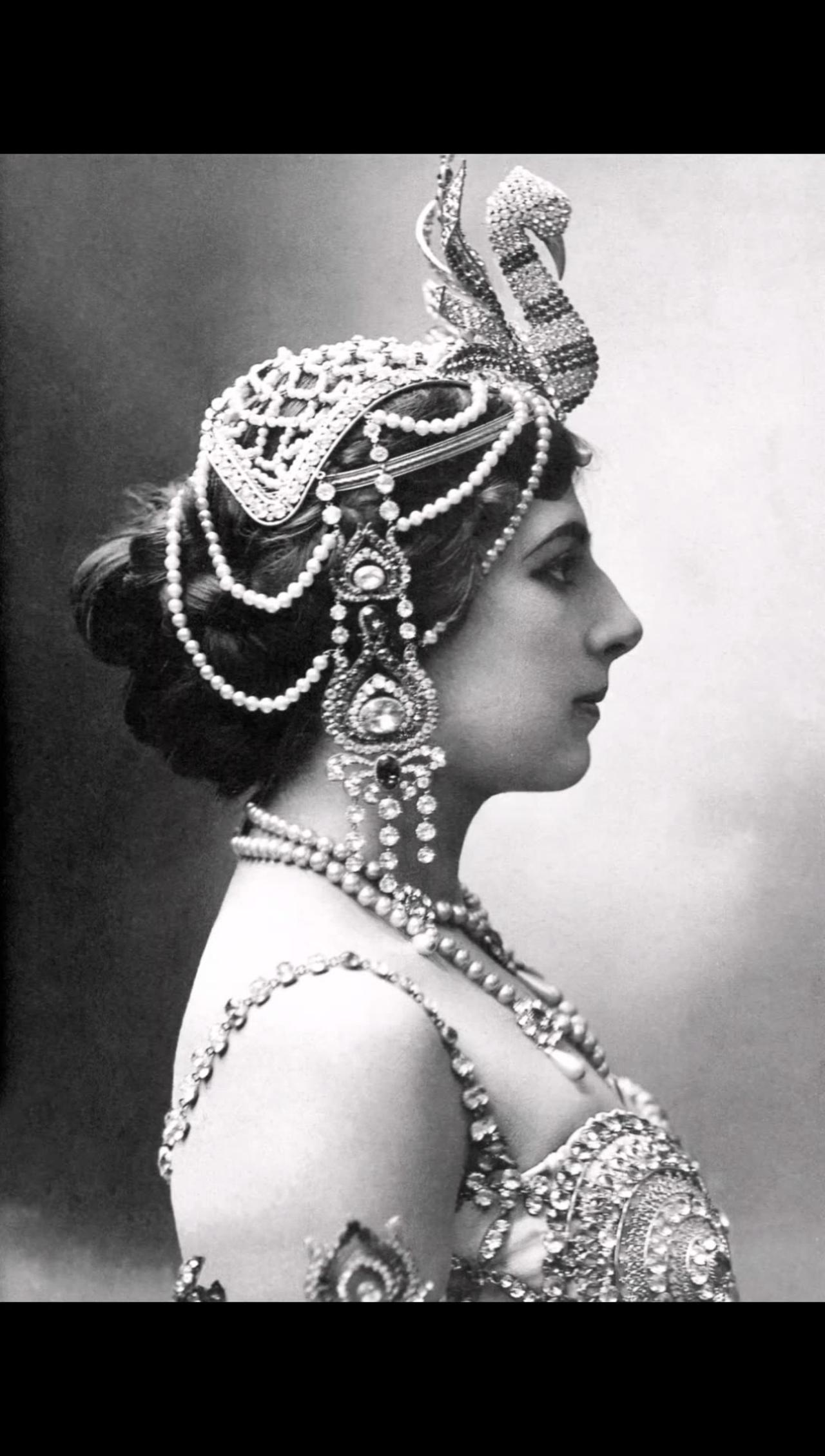 Unraveling Mata Hari's Mysteries