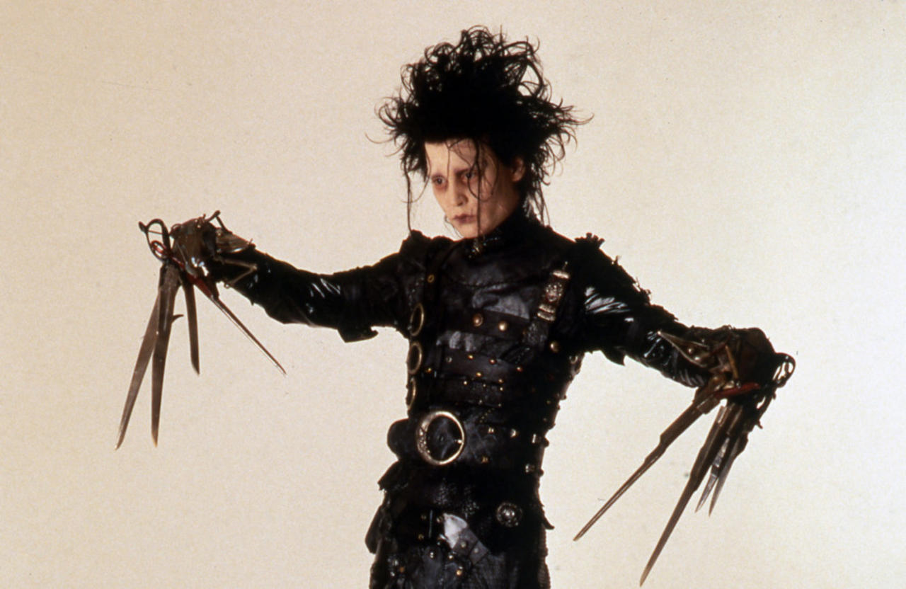 10 Behind-The-Scenes Facts About Edward Scissorhands