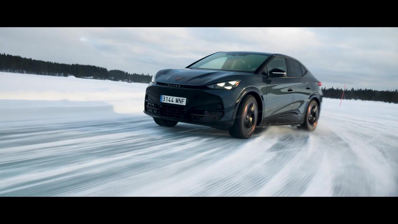 Lucas di Grassi challenges Lapland’s extreme conditions with the CUPRA Tavascan