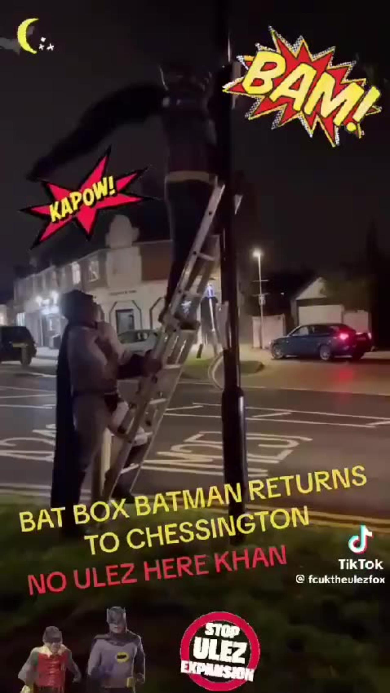 Batman attraversa Londra smantellando le telecamere