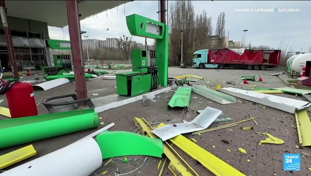 Russian strike on the Ukrainian city of Kharkiv kill at least 6