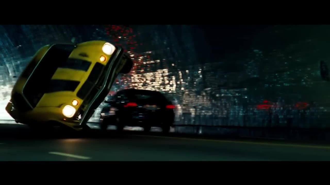 Bumblebee Shifts into Brand-New Chevrolet Camaro (Scene) Film Clip in High Definition