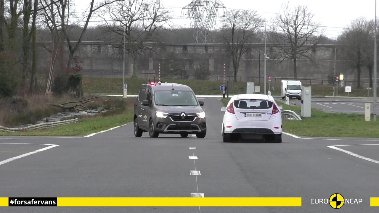 Renault Kangoo Van - Commercial Van Safety Tests 2024