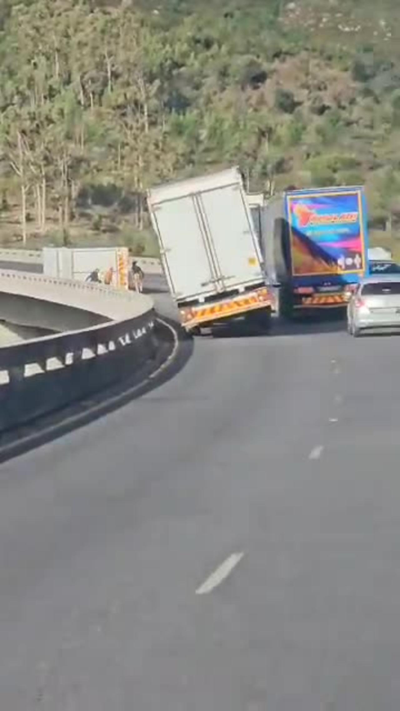 Wind blows truck off bridge near to Cape Town