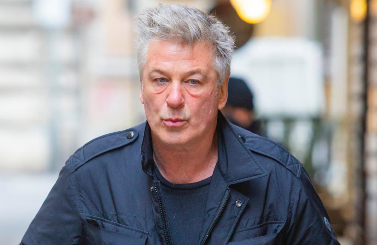 Alec Baldwin had 'absolutely no control of his emotions' in Rust set, prosecutors claim