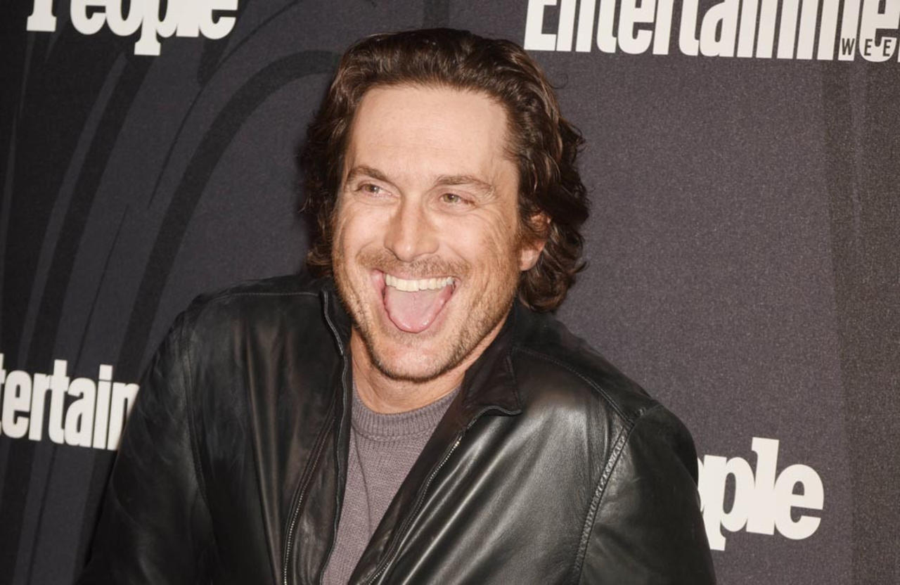 Oliver Hudson cheated on his wife before they got married