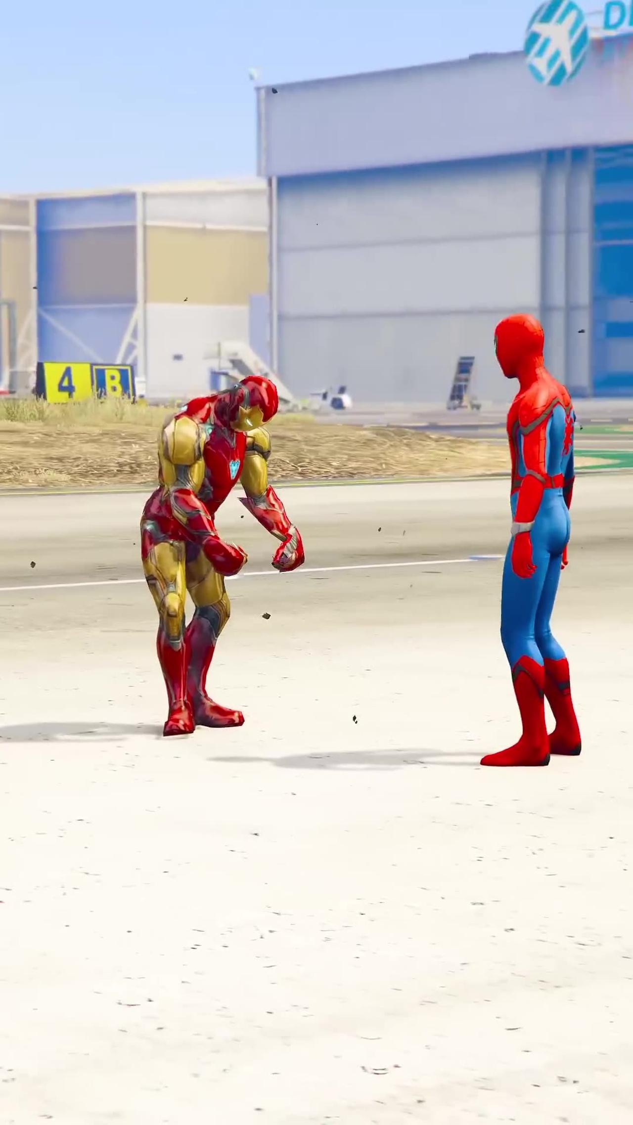 Gta 5 : Iron man vs Spiderman Super Punch challenge