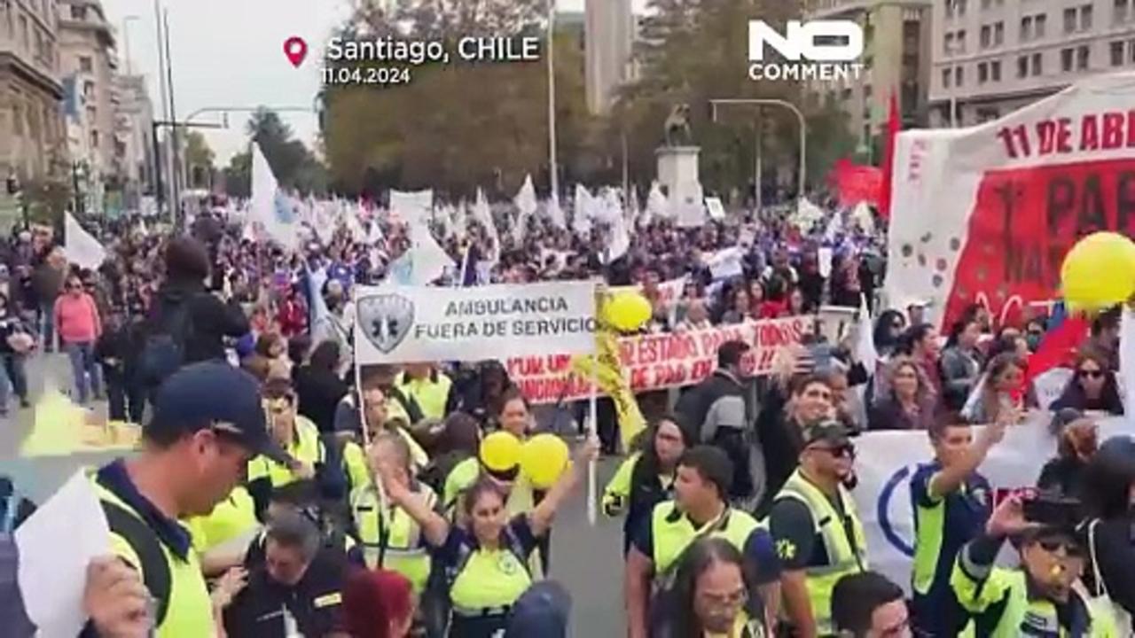 WATCH: Thousands protest in Chile demanding social reform