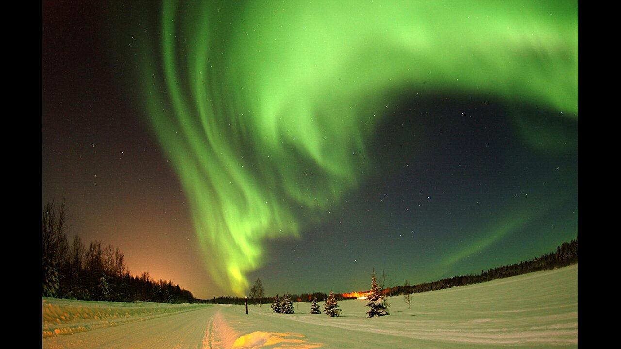 STUNNING NORTHERN LIGHTS IMAGES FROM AROUND THE WORLD