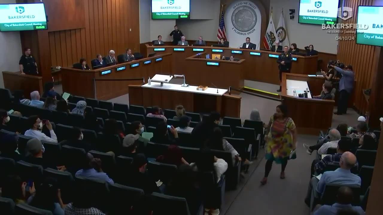 Anti-Israel protester Riddhi Patel threatening to murder Bakersfield City Council members.
