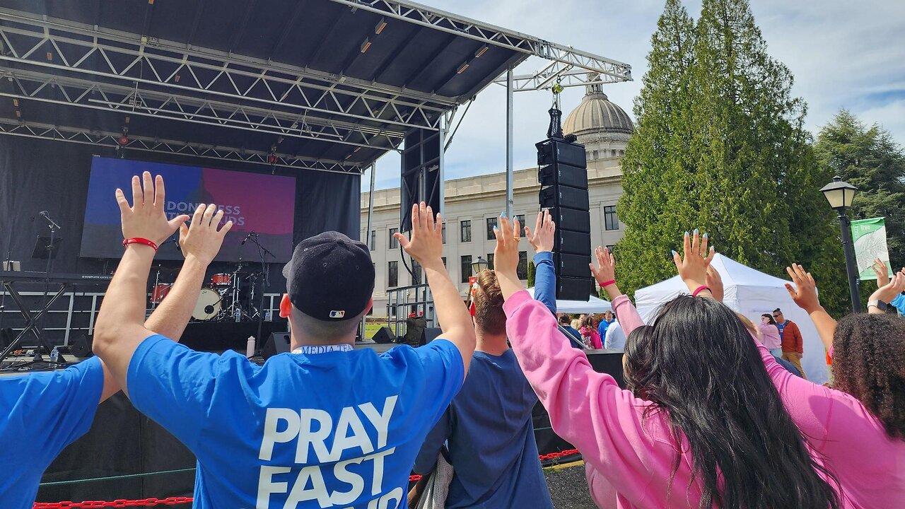 THOUSANDS GATHER AT WA CAPITOL! Pray, Fast, Stand, #dontmesswithourkids