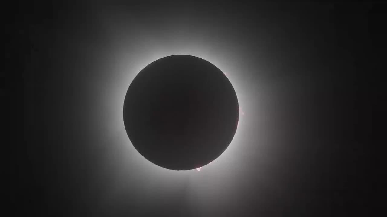 Watch a stunning Time-lapse of Totality for the 2024