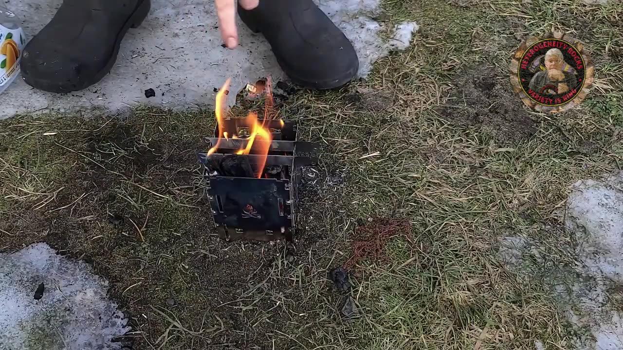 Cooking Breakfast on the Stick Stove: Part 2 of the Review #bushbox  #castironwednesday