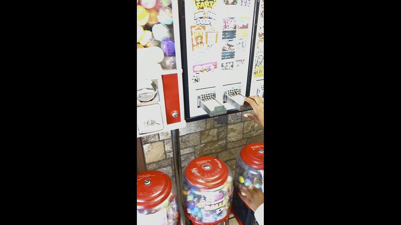 Pokémon Card Vending Machine #pokemoncards #pokémon #vendingmachine #cards #pokemongo #fyp #