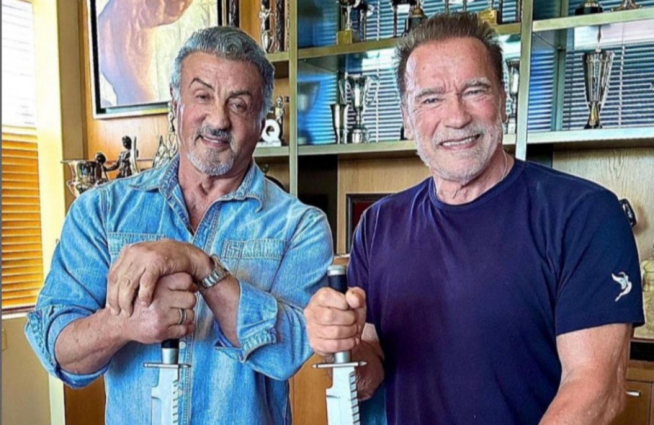 Arnold Schwarzenegger and Sylvester Stallone - One News Page VIDEO
